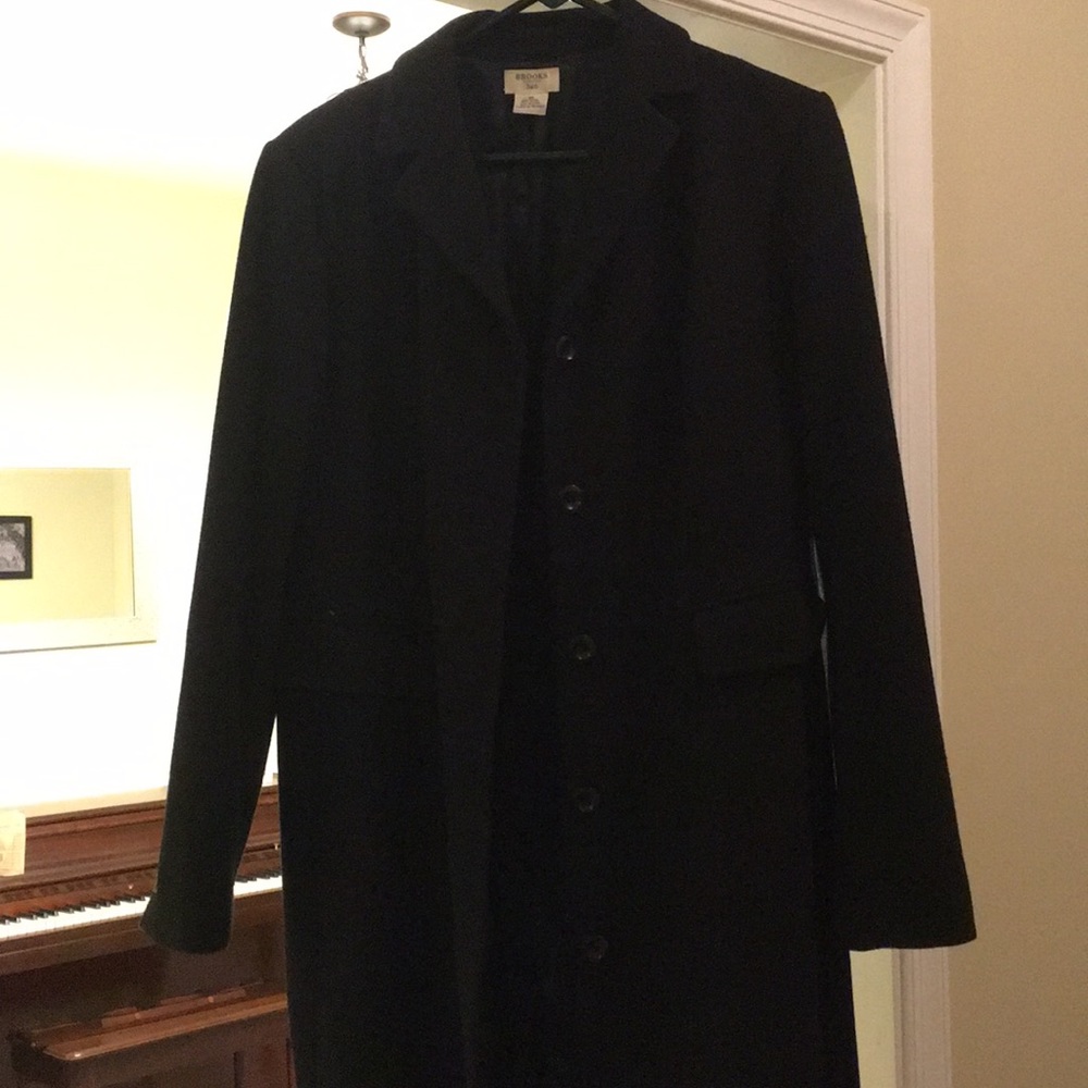Brooks Size 10 Black Coat with Buttons